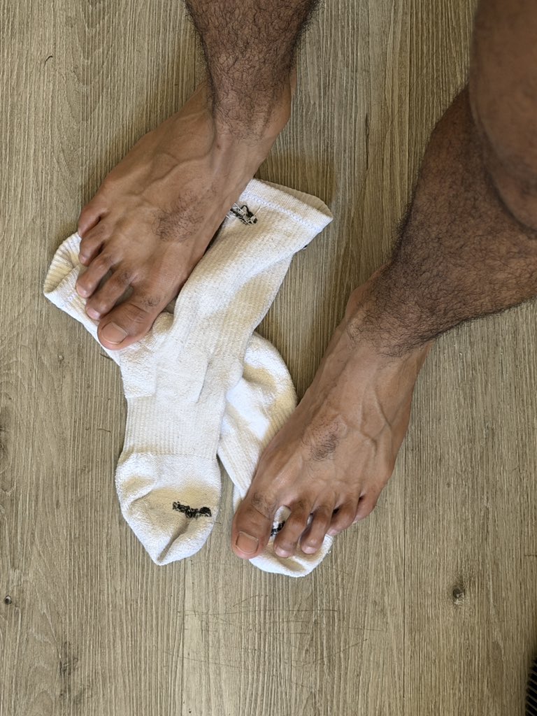 Mascfeet tweet media