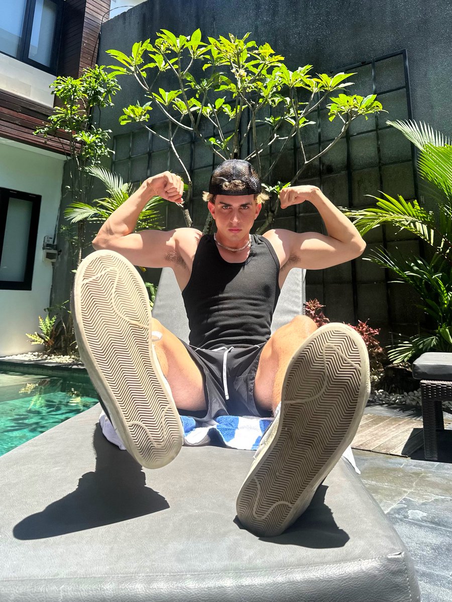 MASTER COLE tweet media