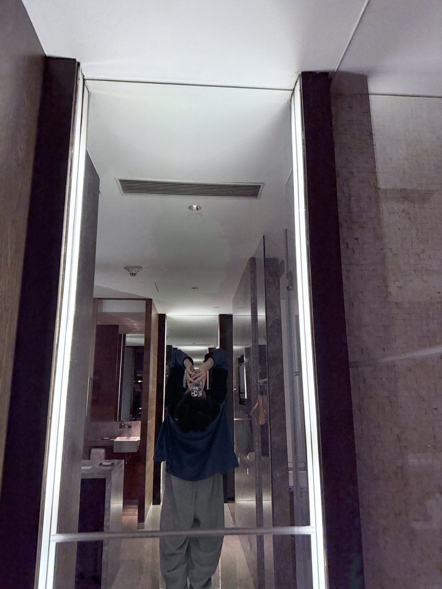 Eu re ak tweet media