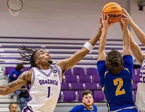 Isaac Bourne tweet media