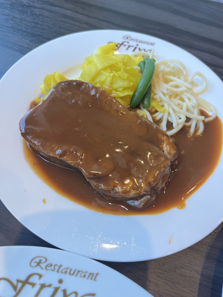 モリヲ tweet media