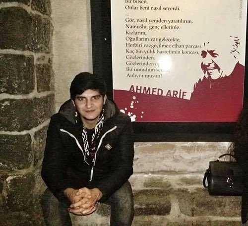 sewdahasar's tweet photo. “Kemal, sen baharın daha açmamış çiçeğisin Kemal!” https://t.co/qT0j0wEY3w