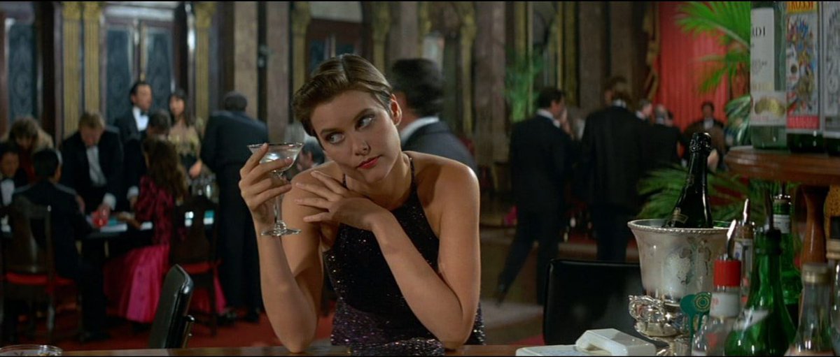 a random pynchon character tweet media