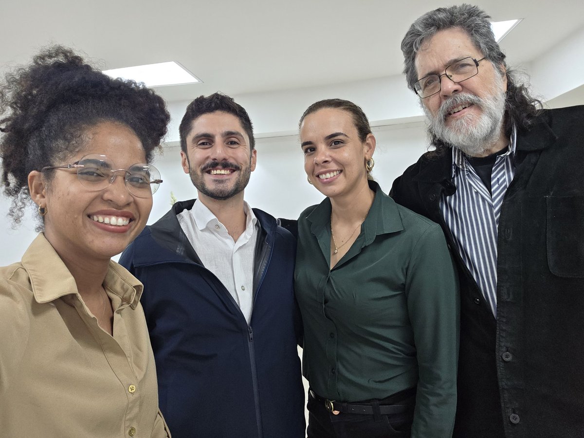 Abel Prieto tweet media