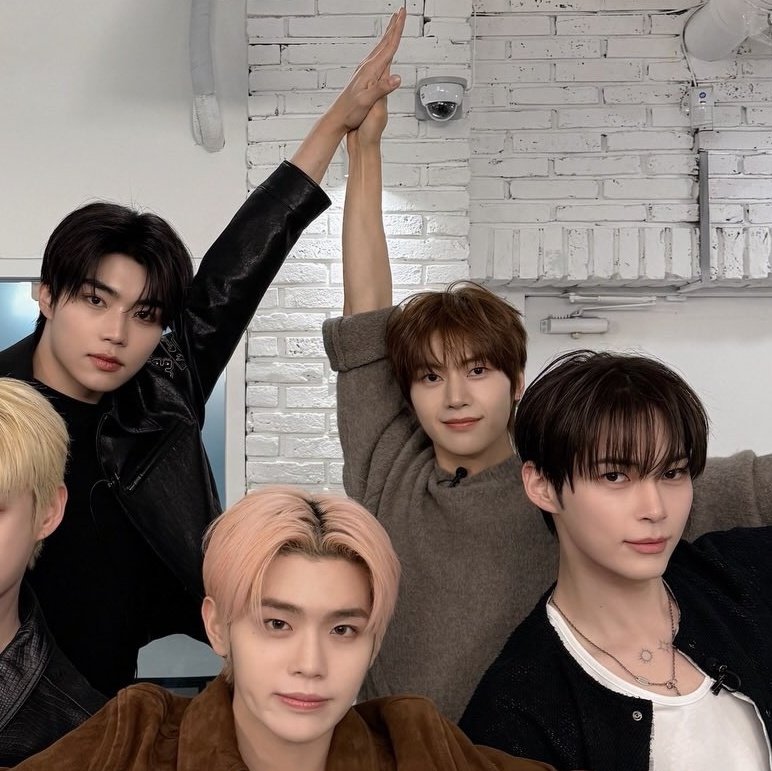 seok matthew archive tweet media