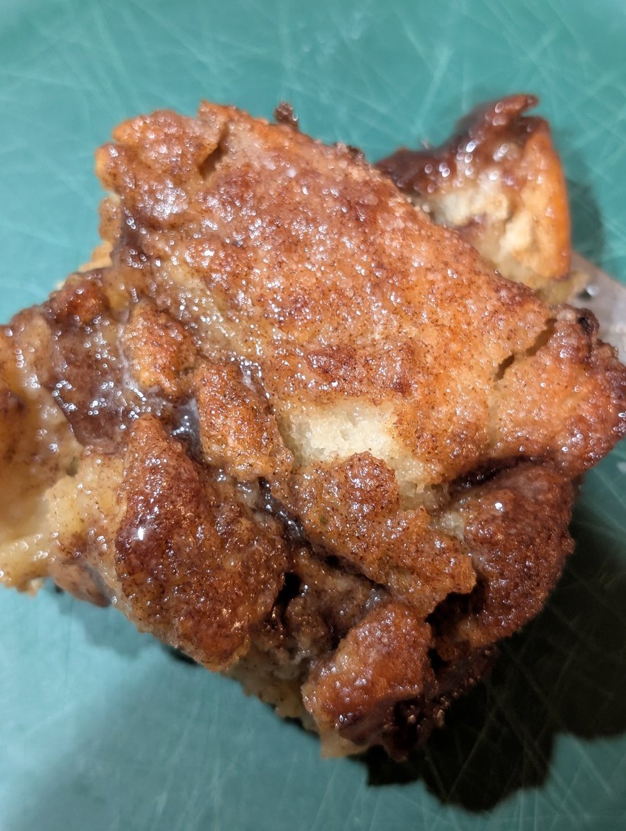 Crëscent Møøn Clït Smäsher ɹɐ̤ëᙠ 🐻🐍🦝🌵🍩👑 tweet media