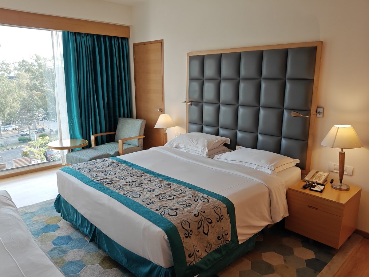 Think In Points tweet media