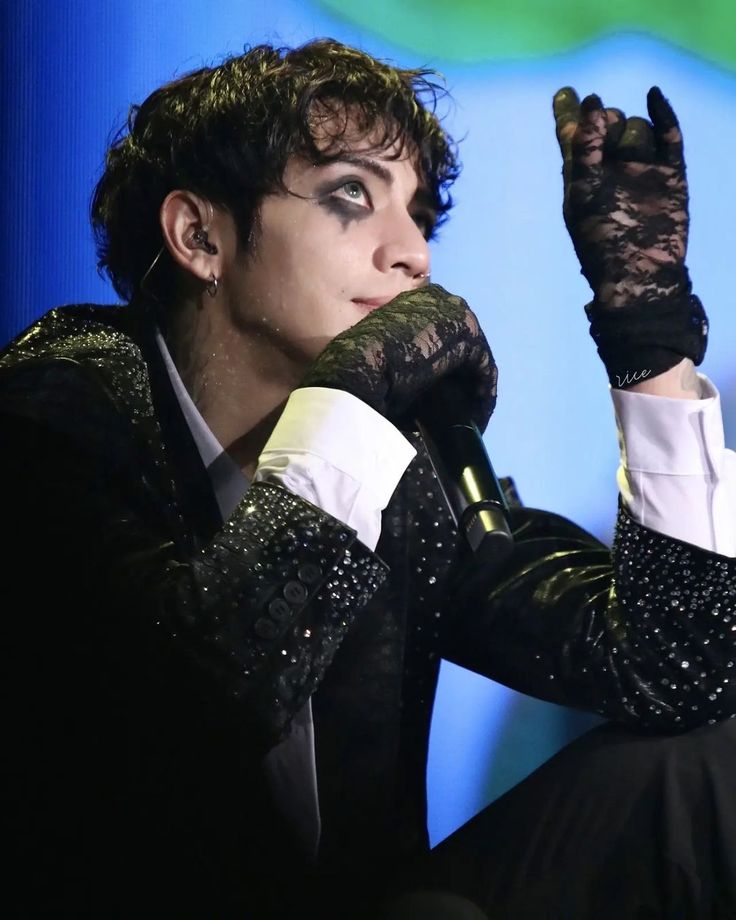 soha ✮ tweet media