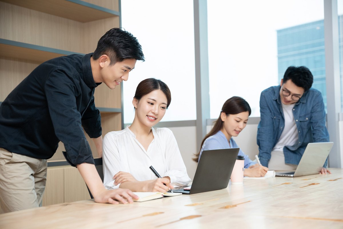 Marek Kaminski tweet media