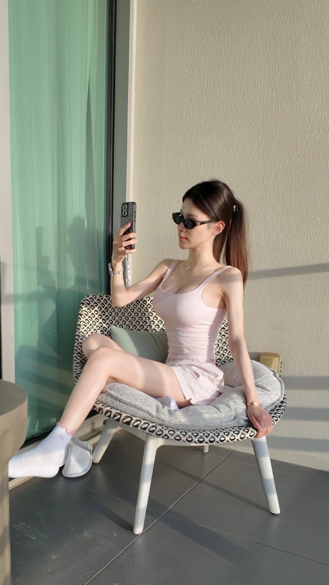 Turing Z tweet media