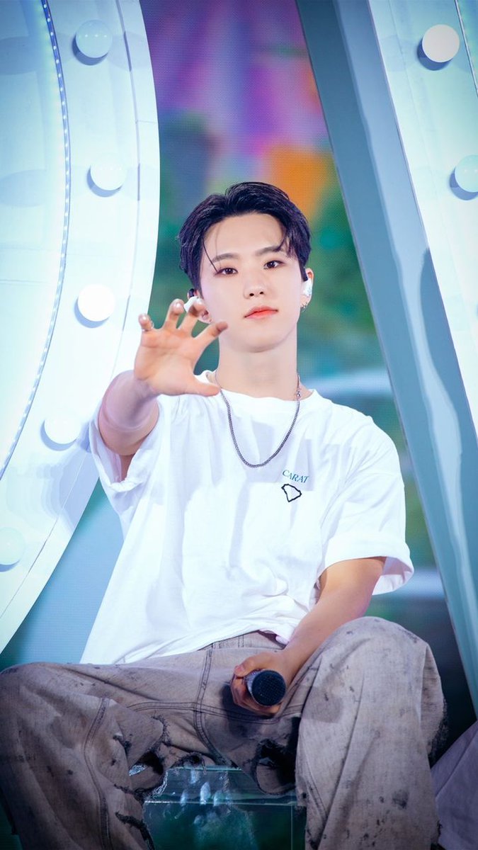 hourly hoshi tweet media