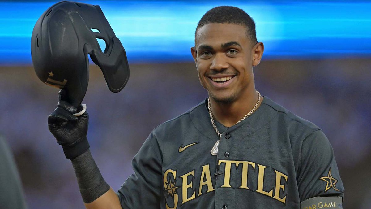 DifferentBaseball tweet media