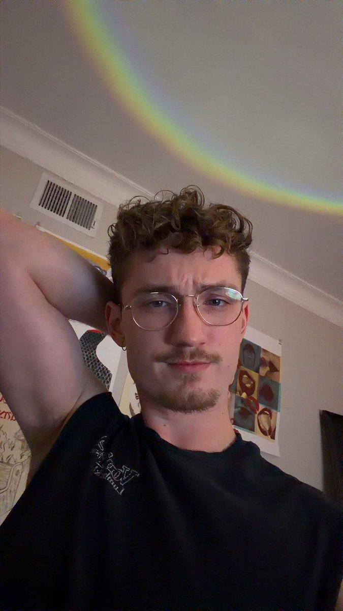 Drew Skylar tweet media