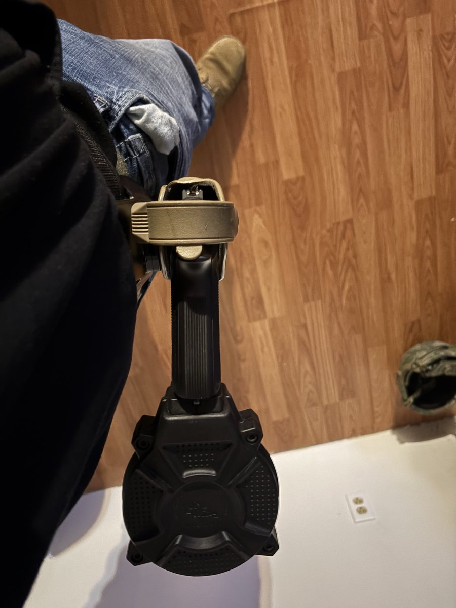 ThatDumbDogYouKnow tweet media