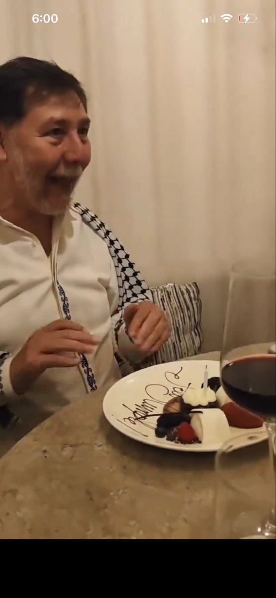 El Revoltoso tweet media