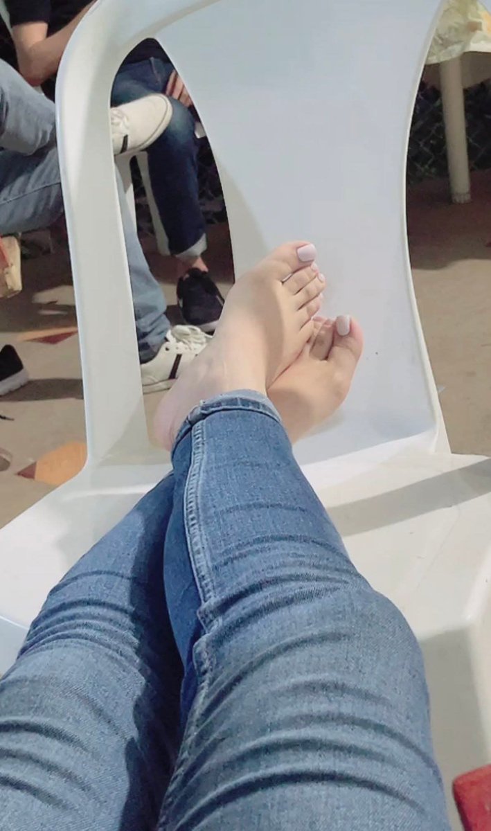 Locura Feet tweet media