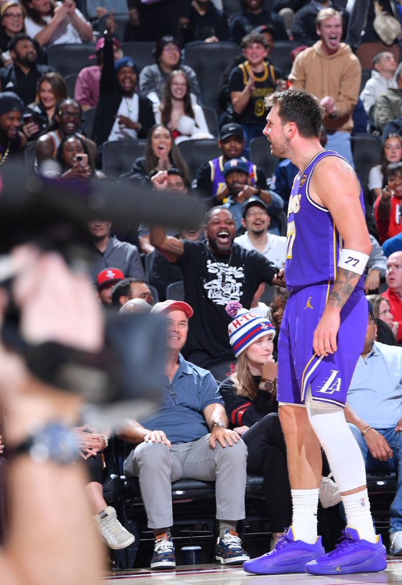 Lakers World France 🇨🇵 tweet media