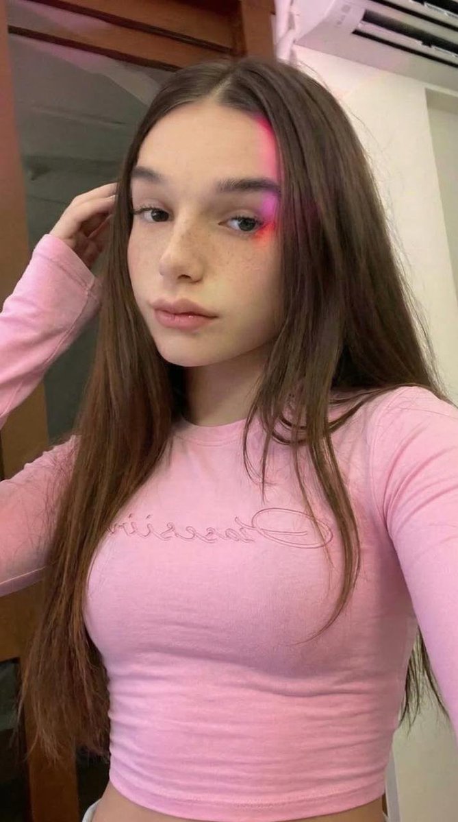 angelvicky tweet media