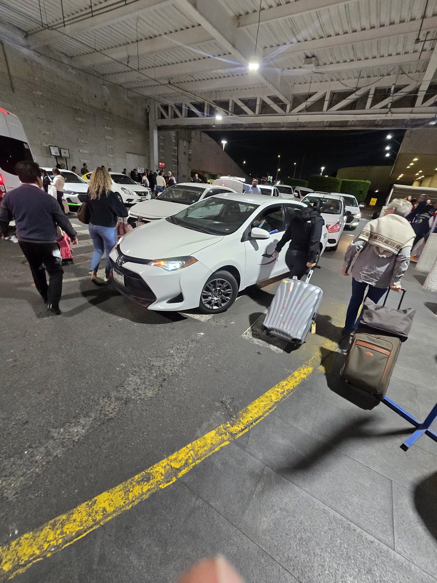 Autoboutique 1/4 de Milla tweet media