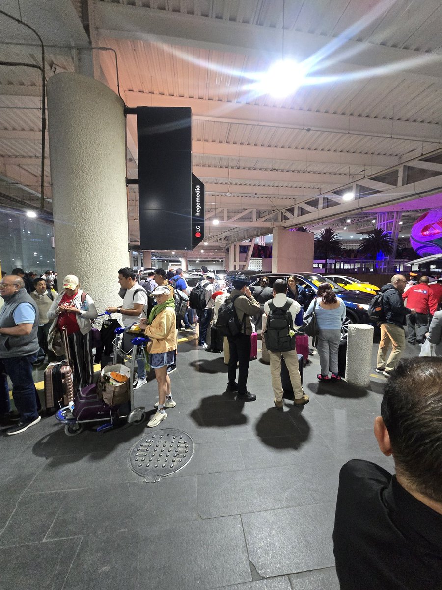 Autoboutique 1/4 de Milla tweet media