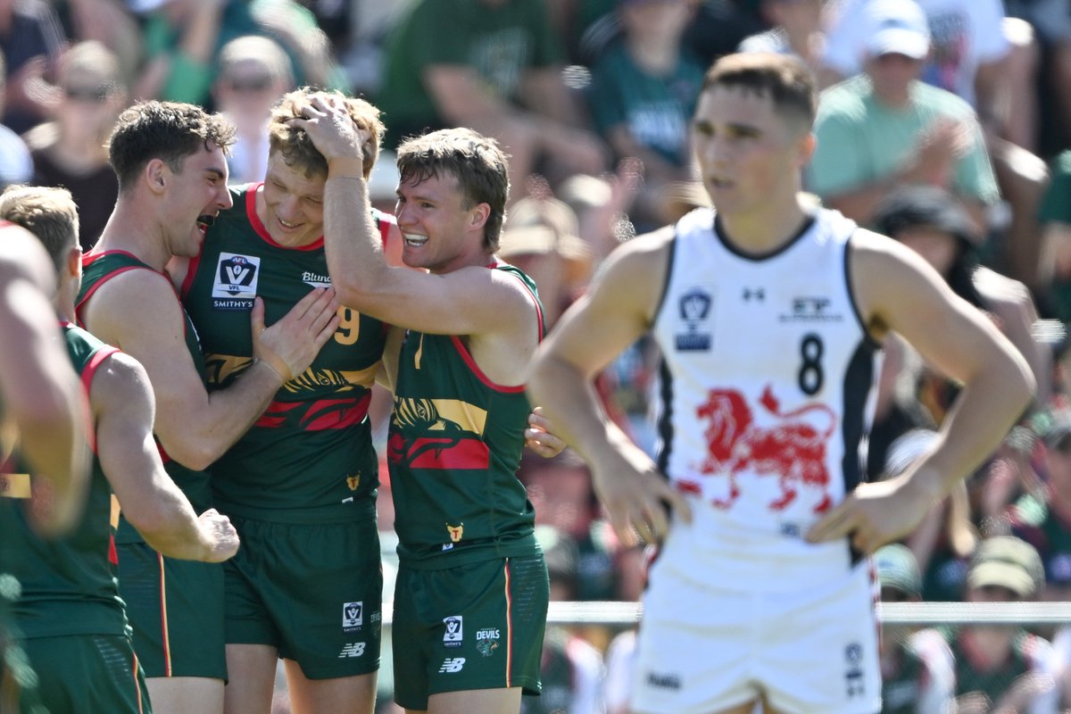 CODE AFL tweet media