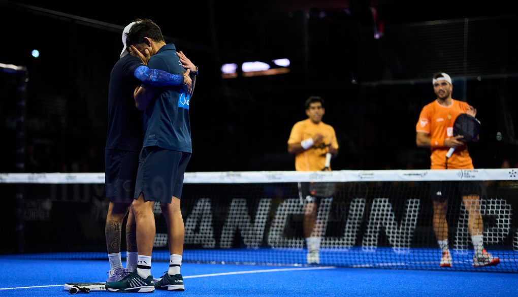 elneverazo tweet media