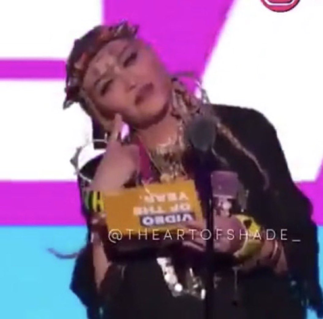 💔💔 tweet media