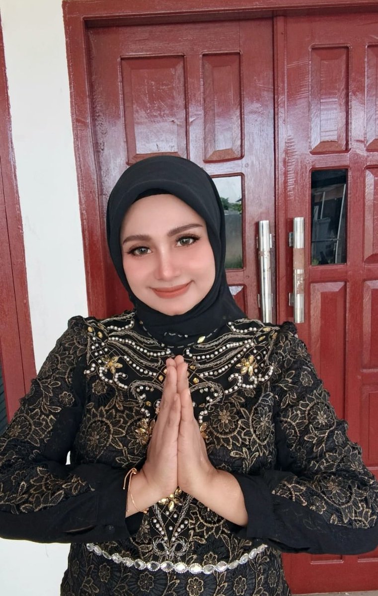 Chusnul ch💞timah tweet media