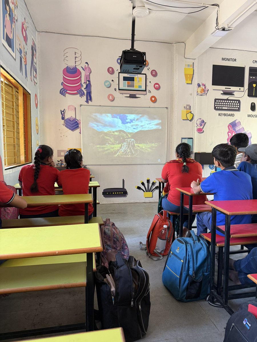zeal1992's tweet photo. Our adopted school
#Sahaay #Freeedom https://t.co/WHnCU30Rpz