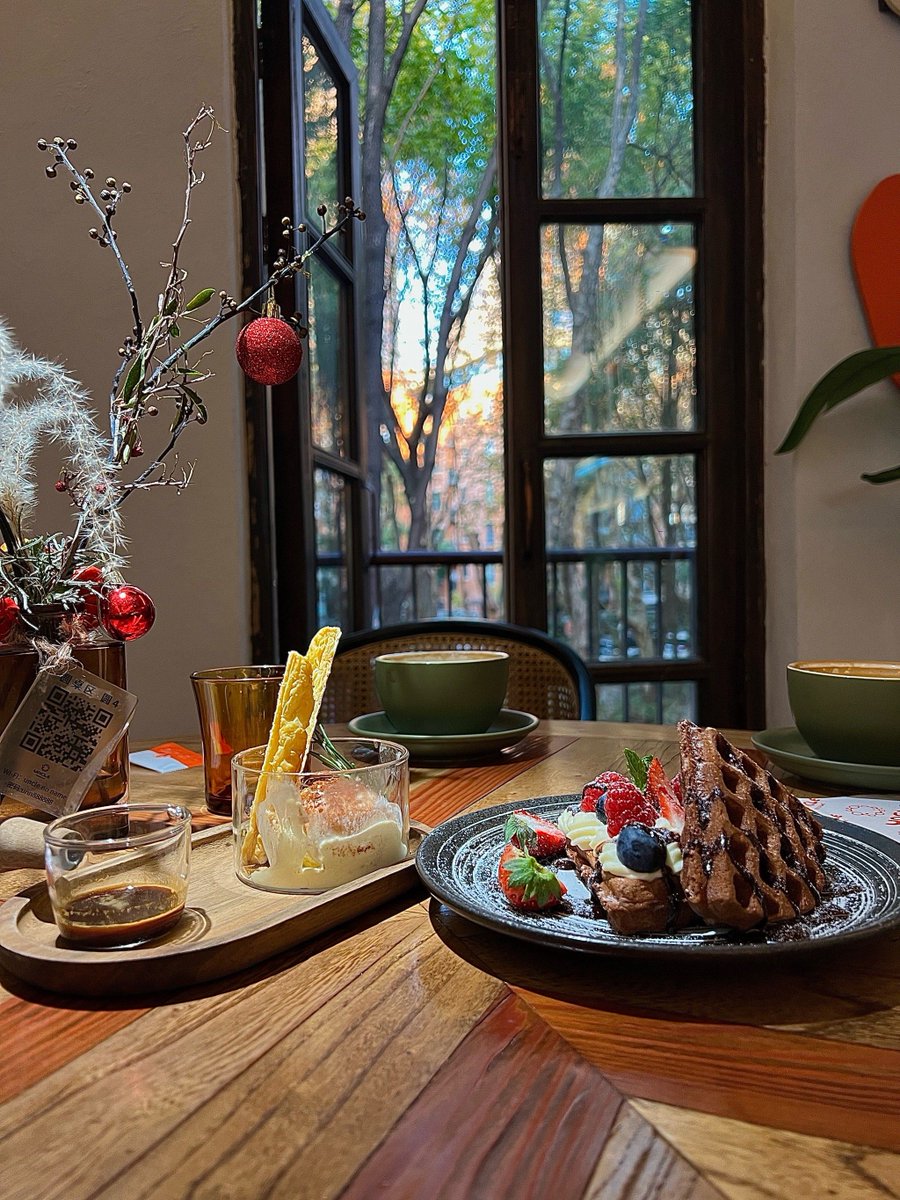 Muhamad Ali tweet media