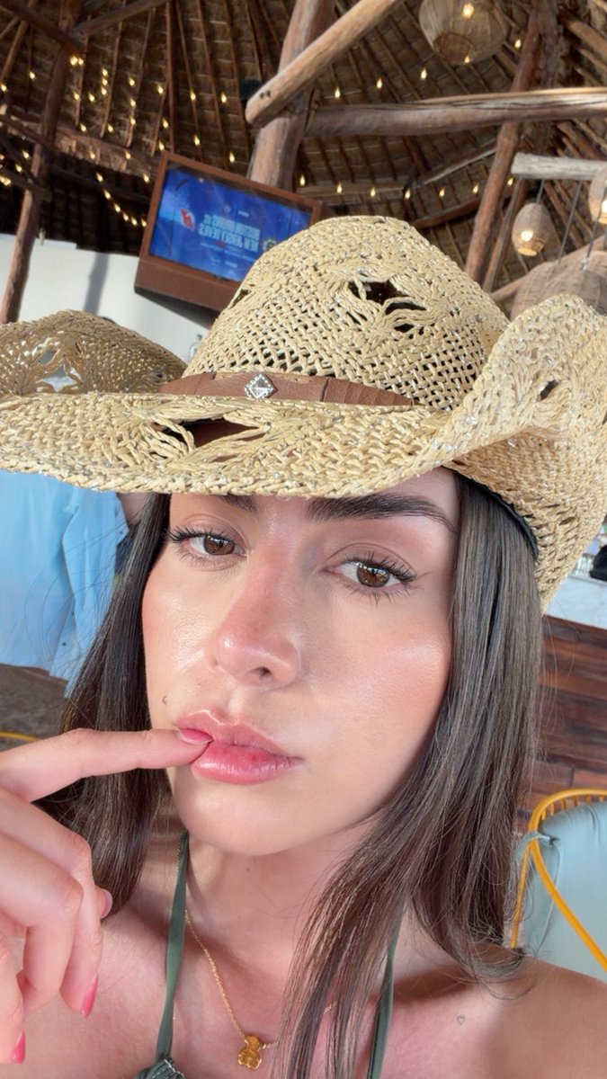 Andrea Herrera tweet media