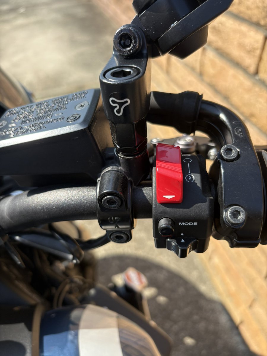 PaPa-San@XSR900🇯🇲 tweet media