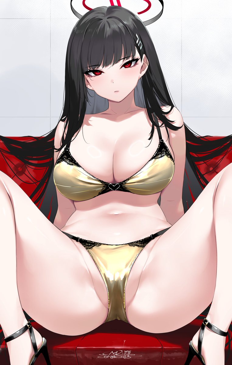 ちょっと試しに
テカテカ下着リオを… 