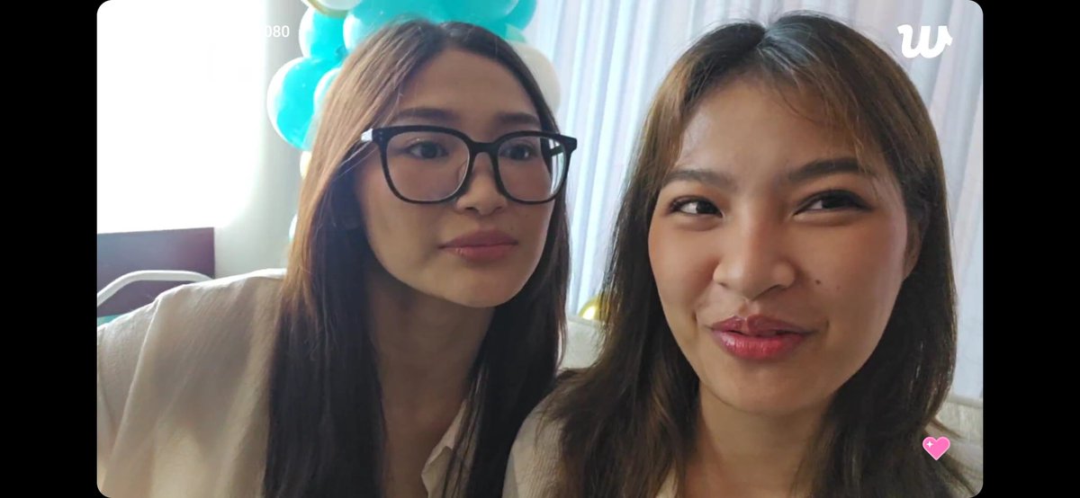 jholetgallery's tweet photo. HI JHOLET https://t.co/RhIkbffQrR