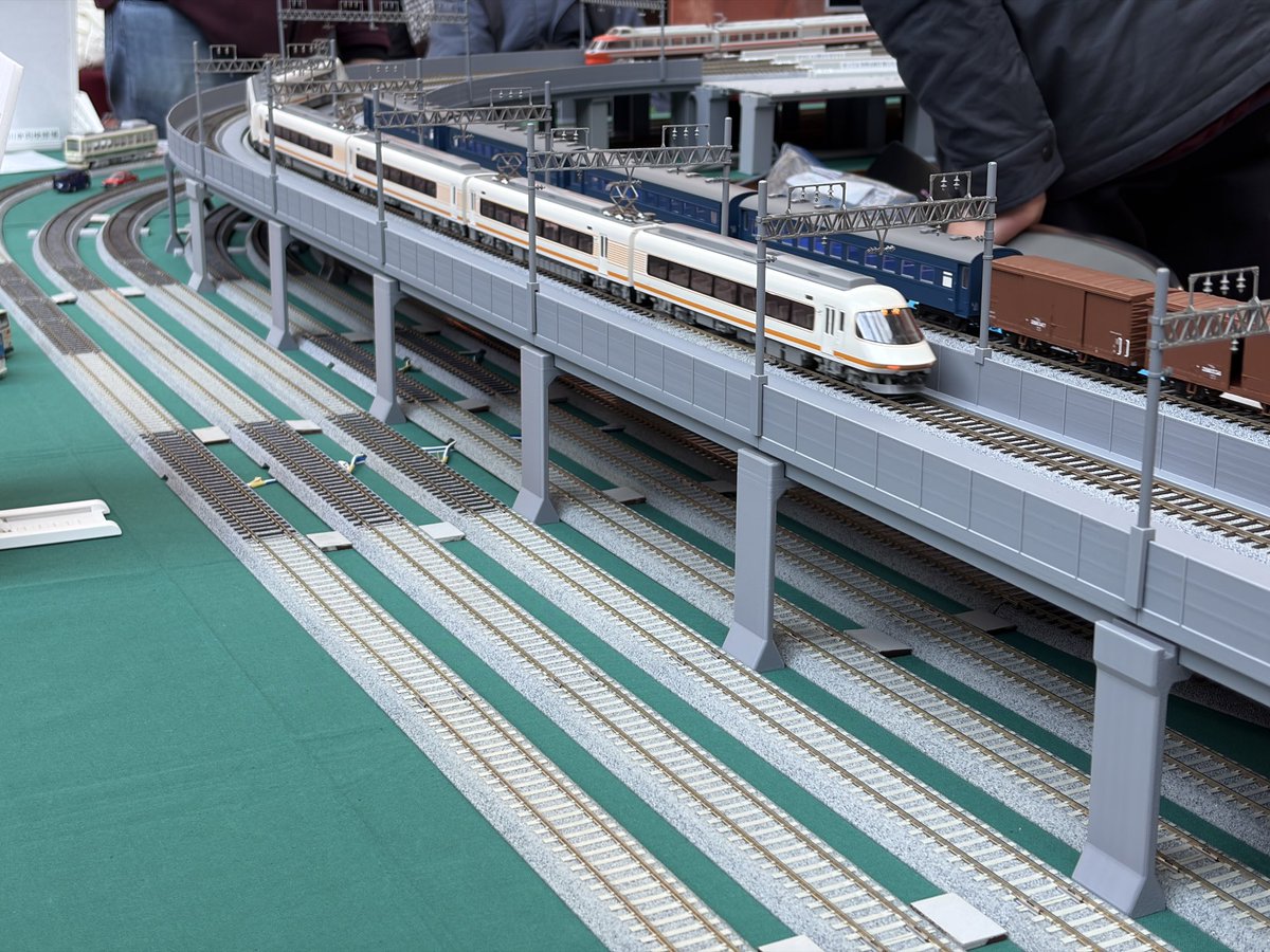 八日製作所【公式】@稲葉 tweet media