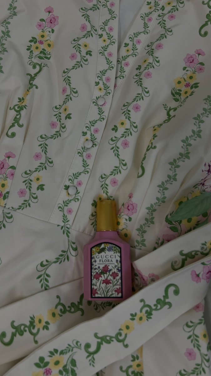 سكينه .. tweet media