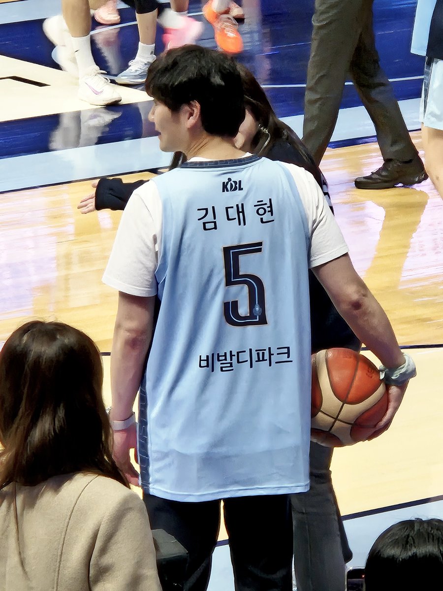 호롤랄라 tweet media