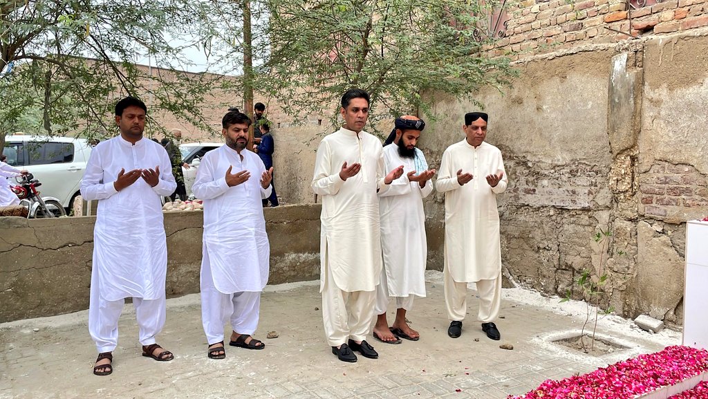 BR.Arsalan Shaikh tweet media