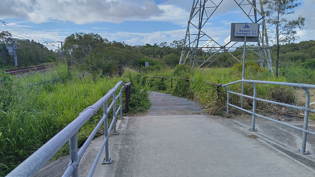 Brisbane CBD BUG tweet media