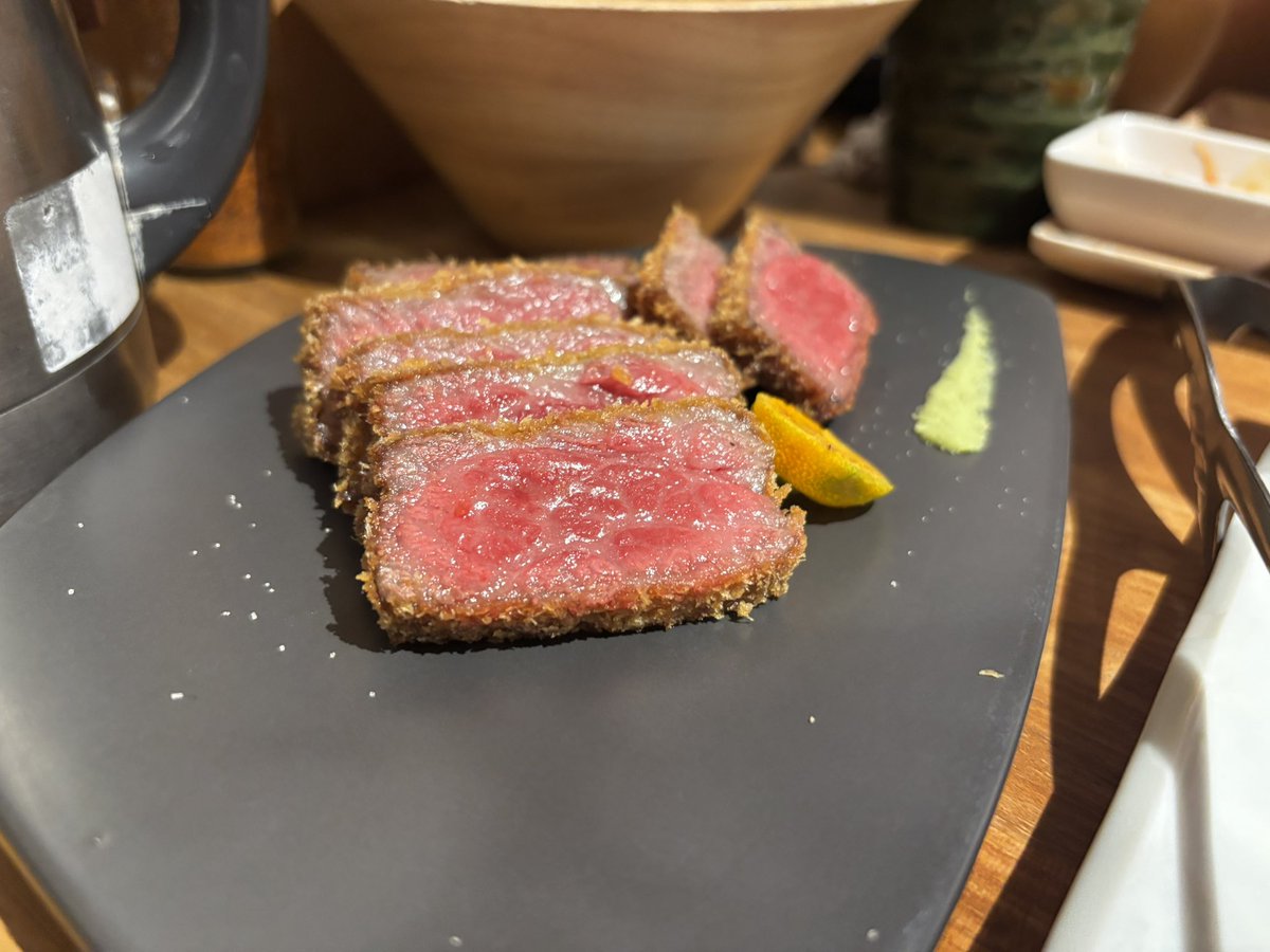 這邊也丟
和牛好好吃😭