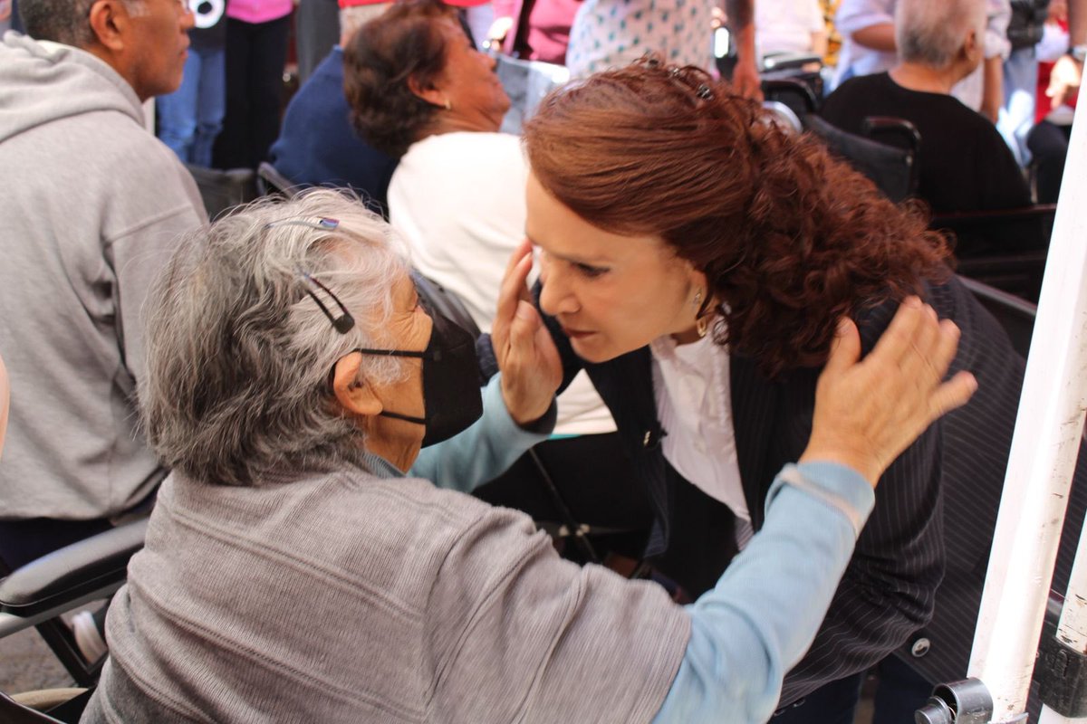 Dolores Padierna tweet media