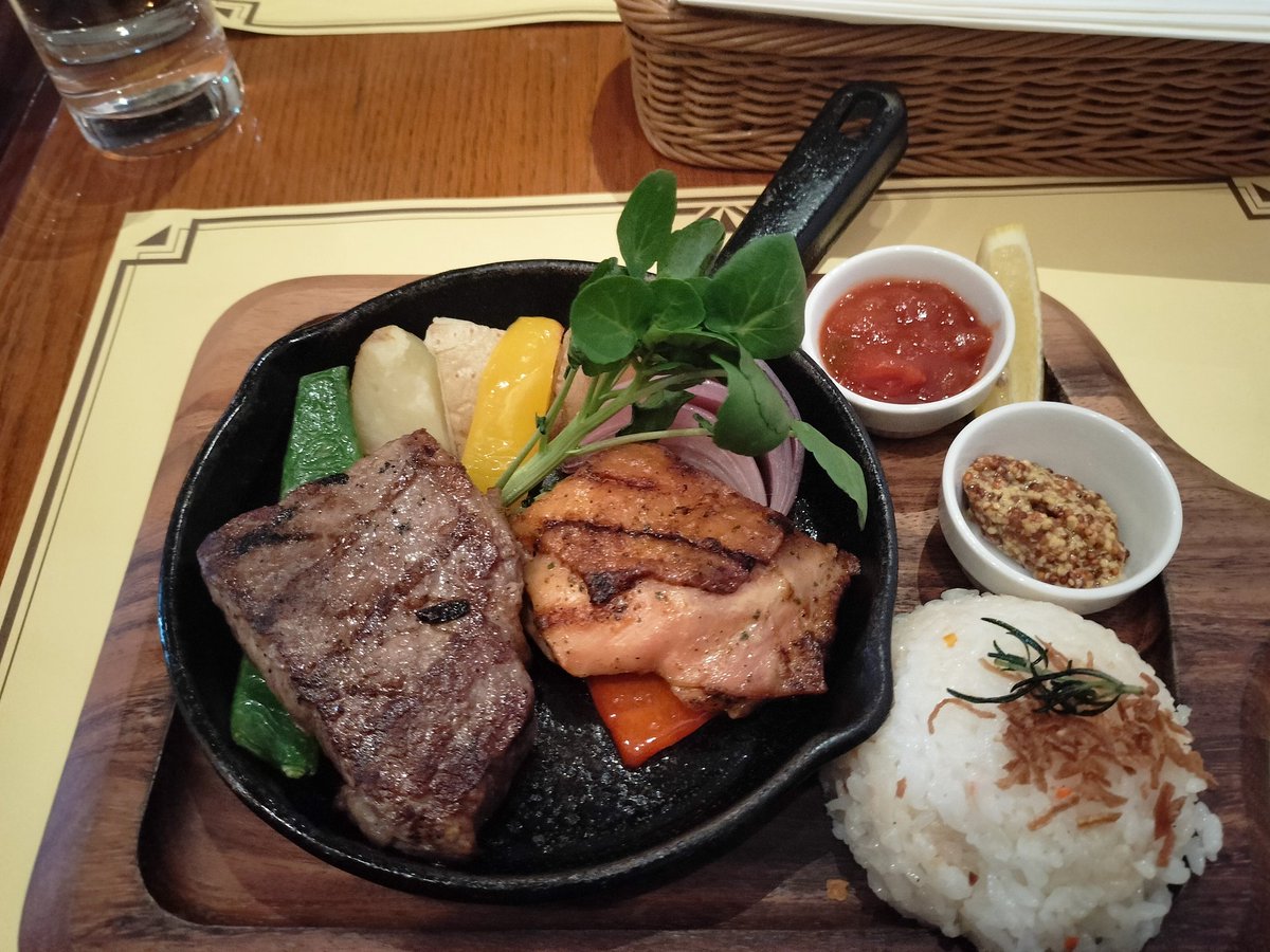 にーむわい tweet media