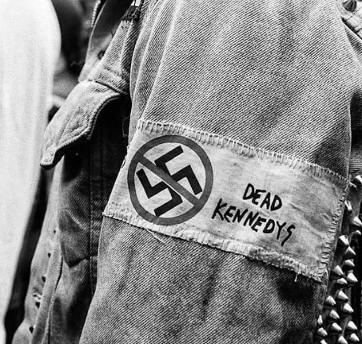 Punkrock History tweet media