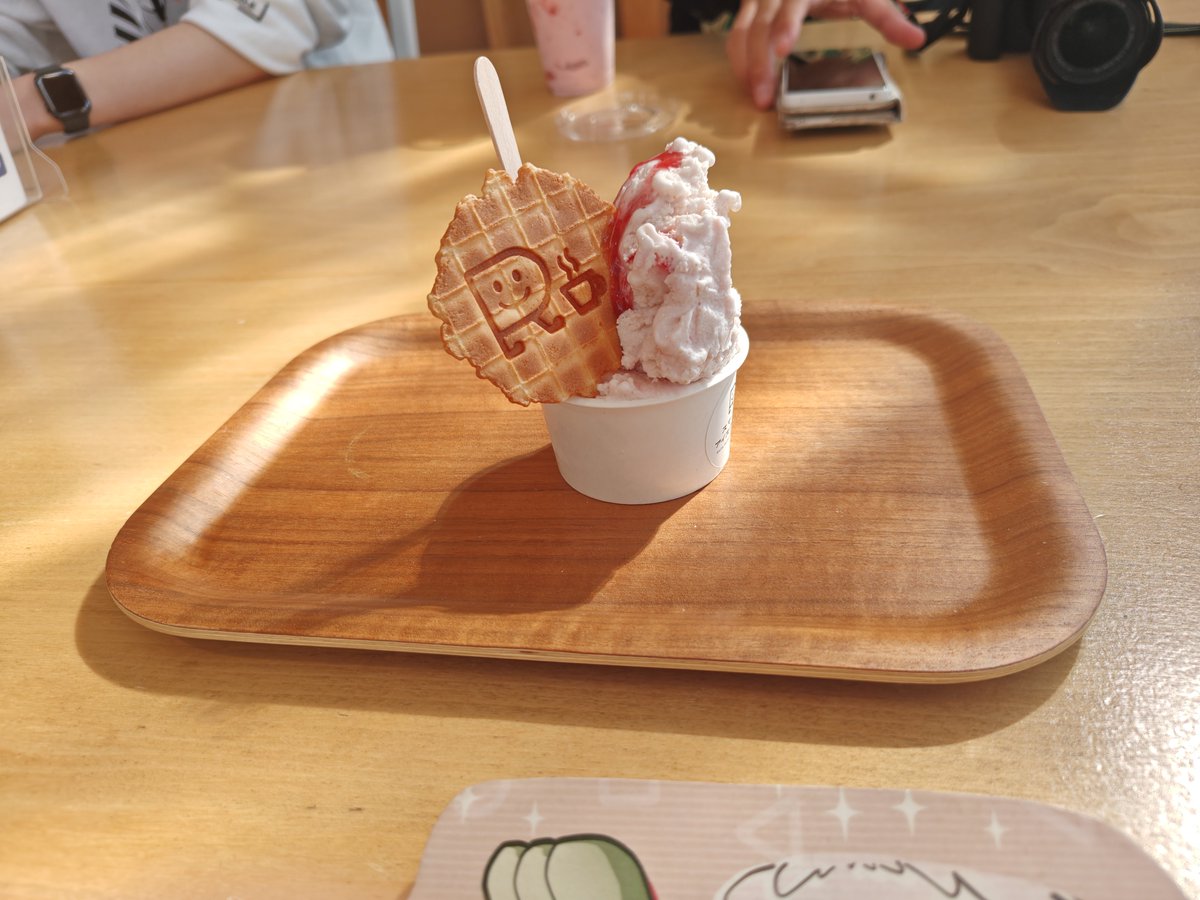 こーん tweet media