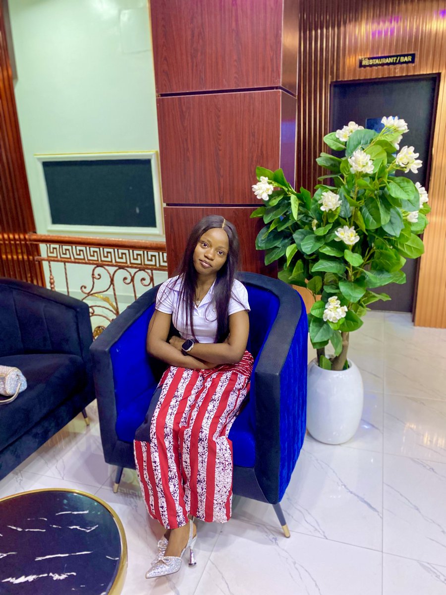 favour665261's tweet photo. Chapter 20 🎉
I’m grateful for growth, for lessons, for the quiet moments, and for the strength I didn’t know I had.
This new year isn’t just about adding age,it’s about becoming more, doing better, and walking fully in purpose.

Happy Birthday to me❤️
#Chapter20 #FavvysApparel https://t.co/ezkFA97MOf