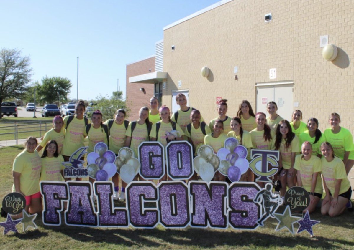 TCHS_WSOCCER's tweet image. Tough loss for TCWS tonight, but we’re incredibly proud of these young women and all the hard work they’ve put in this season.
Seniors, you will be missed, we wish you nothing but the best in what’s ahead!

#tcod #talonsup