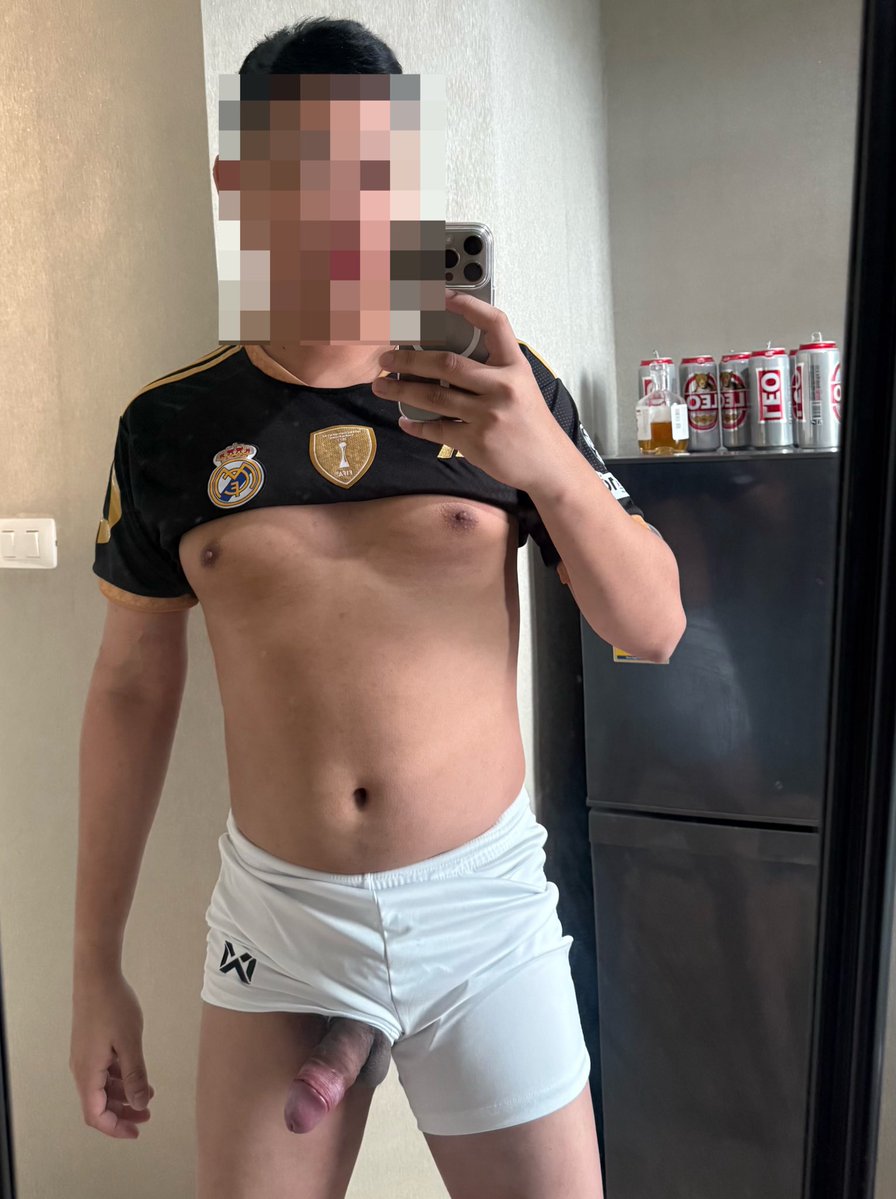 Bi ⚙️วิศวะจอมหื่น tweet media