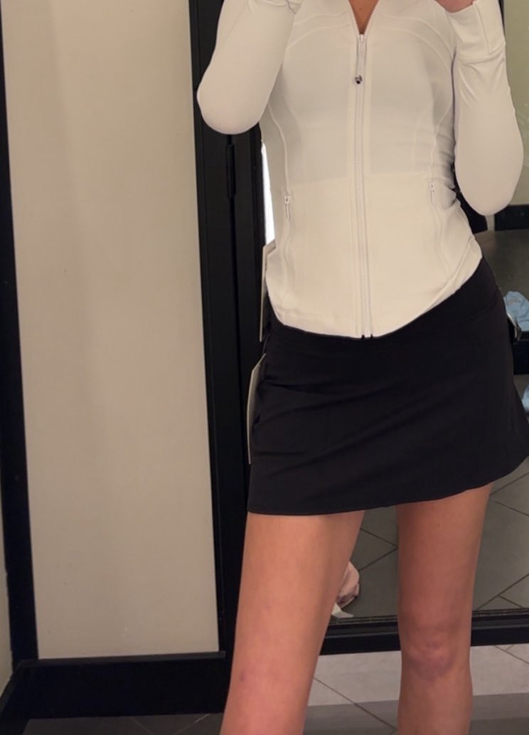 hannah blake tweet media