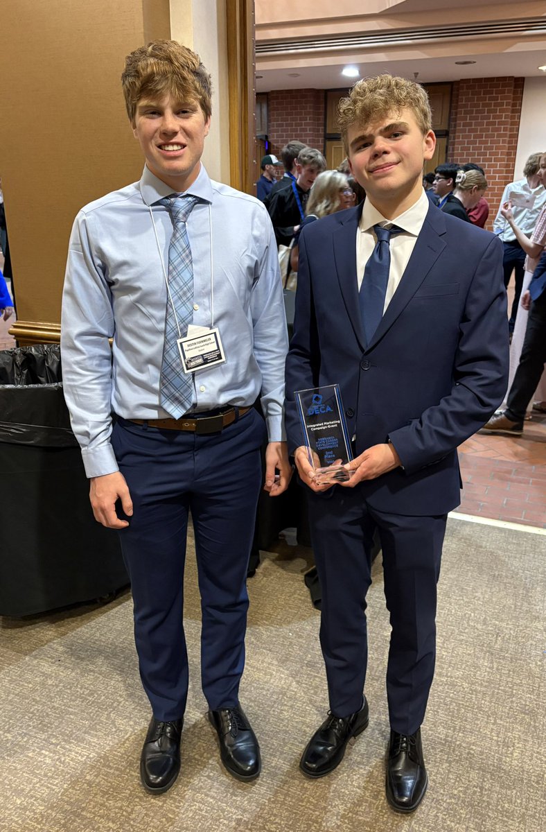 papiosouthdeca's tweet photo. IMCE 2nd place: Fuemmeler/Rhodes๐ฅ๐ฅ#ATLBound https://t.co/kuooOyXf6O