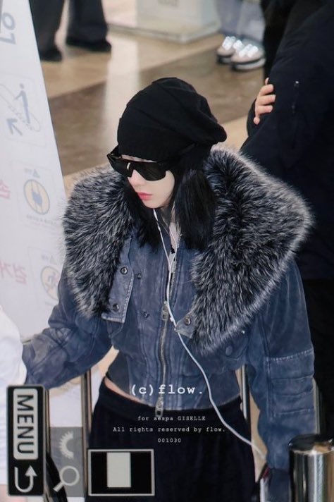 aeris hilton tweet media